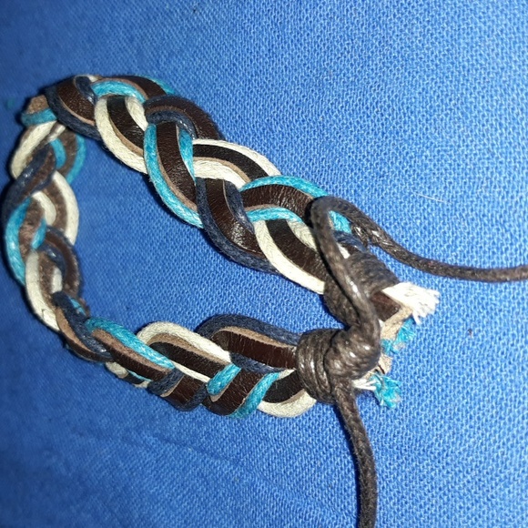 Bracelets - Picture 2 of 2